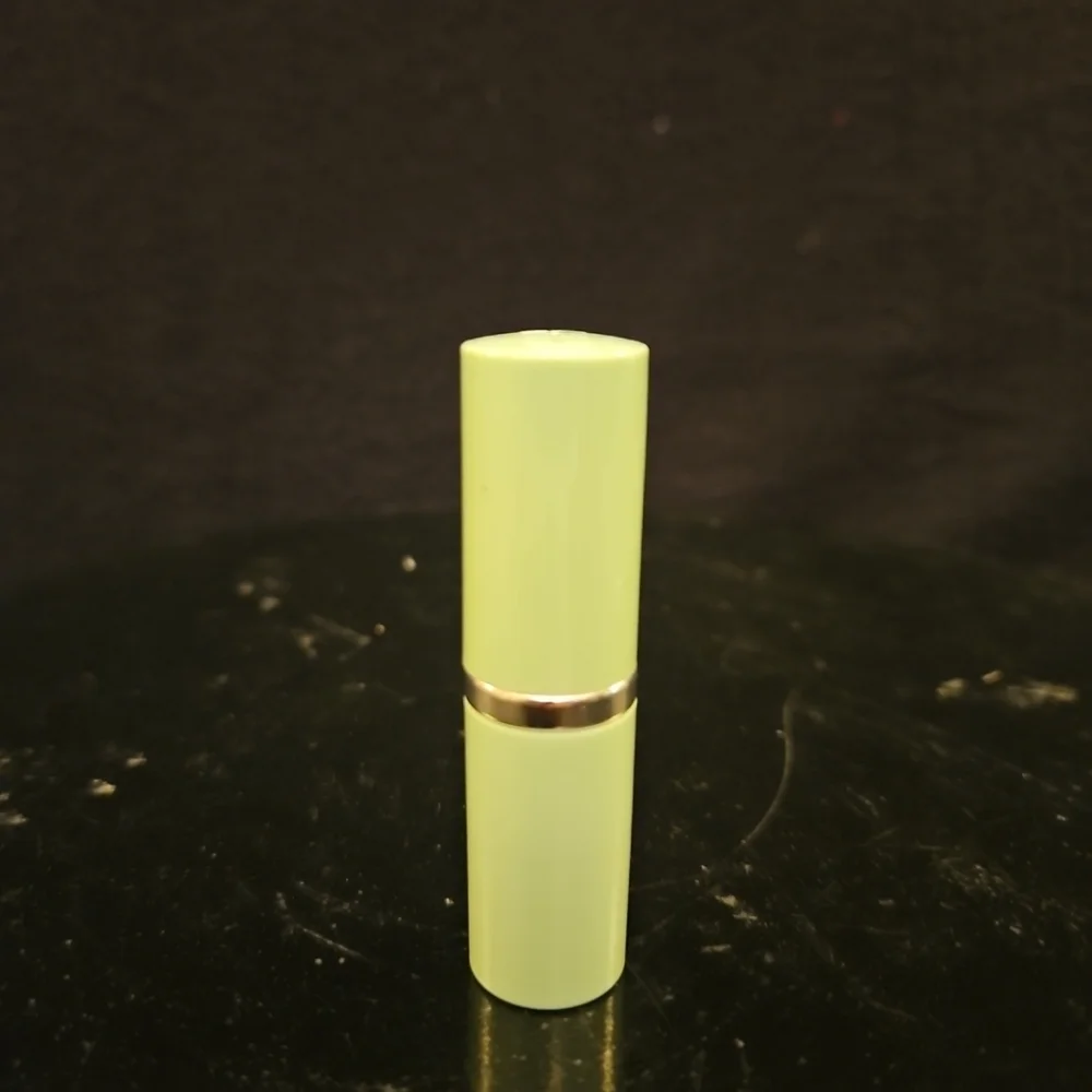 NEW Clinique Different Lipstick Think Bronze Long Lasting-‎ Green Tube-Full Size